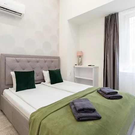 Apartment Holidays *