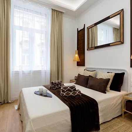 Holidays Apartament *